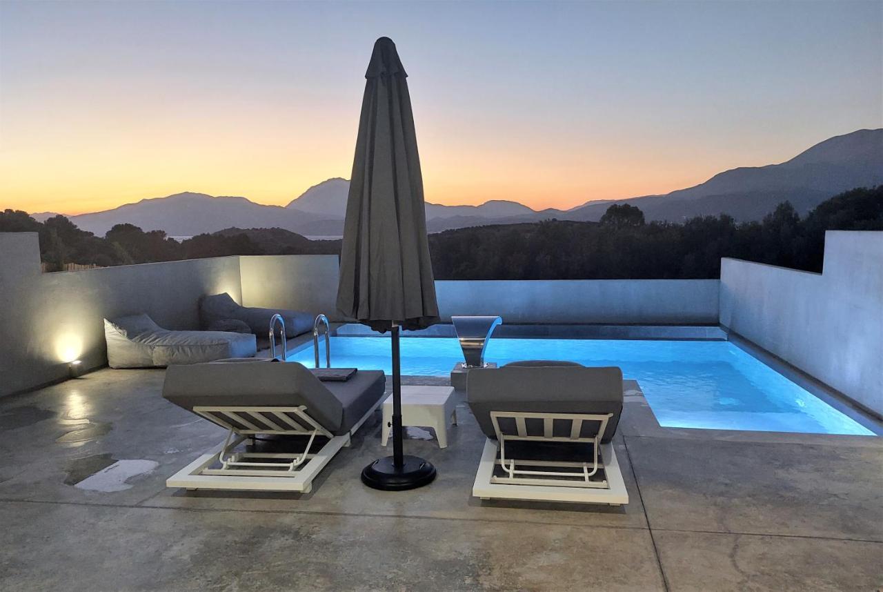 Marnos Luxury Villas Kamilárion Exterior foto