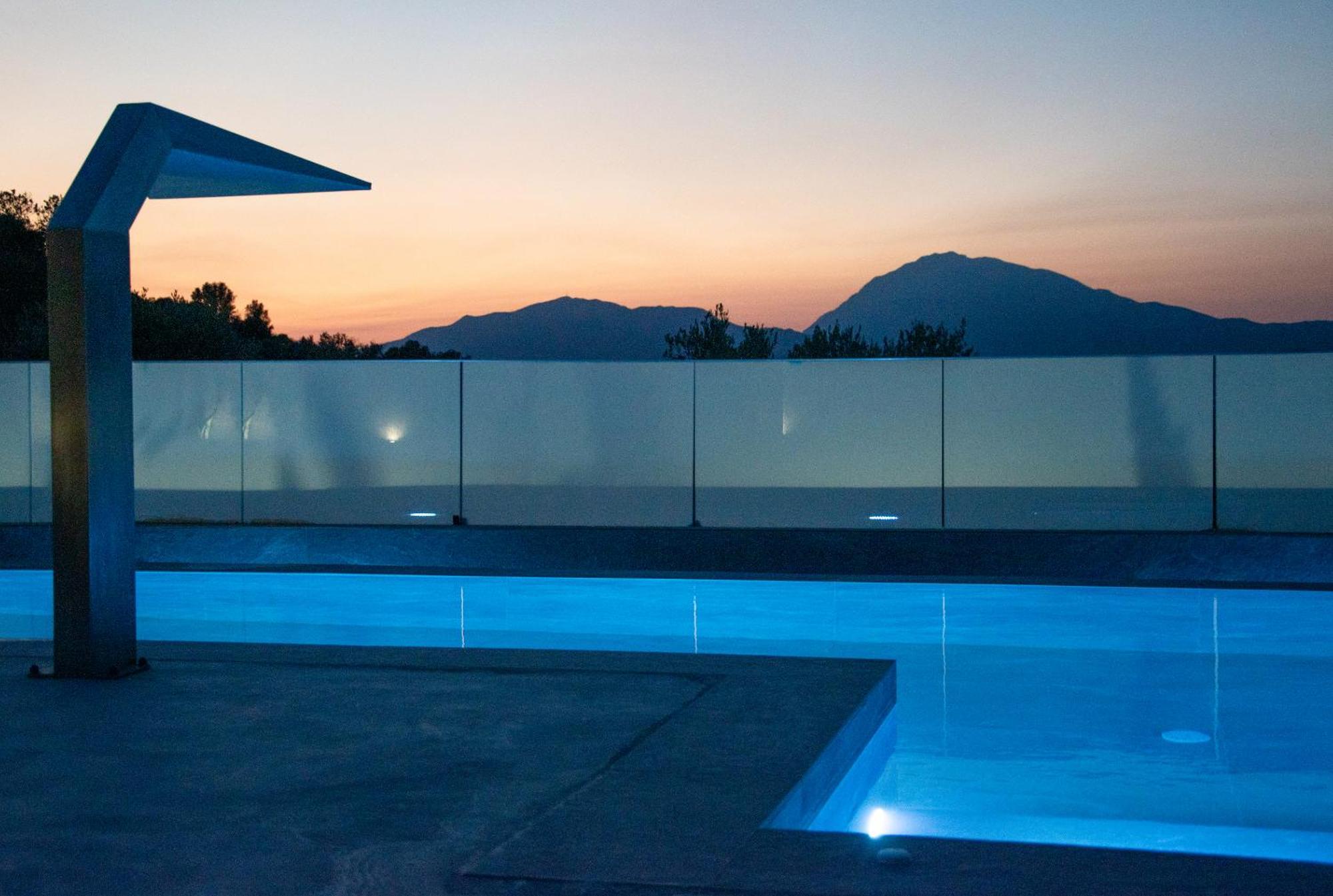 Marnos Luxury Villas Kamilárion Exterior foto
